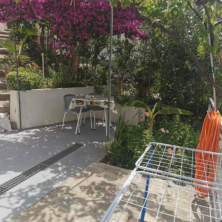 Apartman Tudor Kuzma Hvar Esterno foto